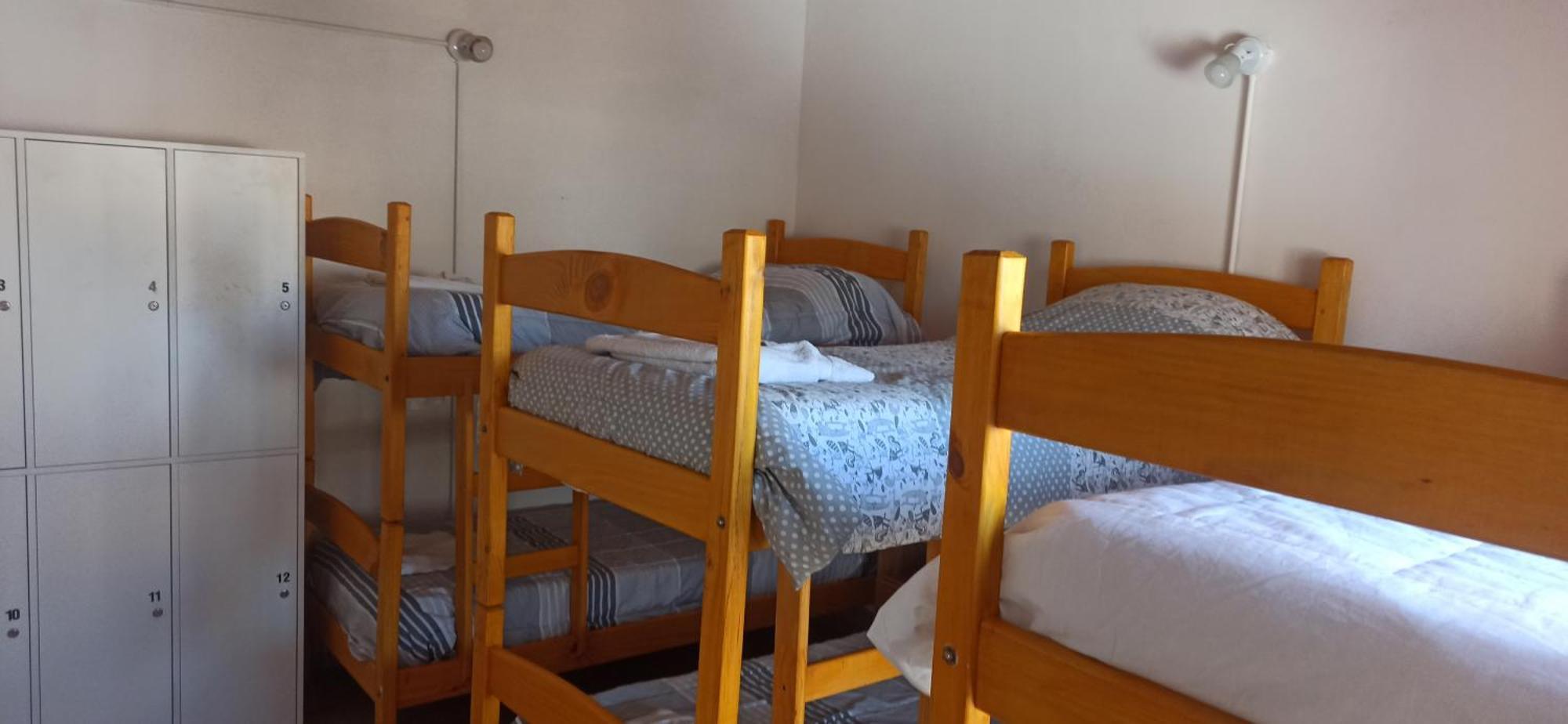 El Faro Hostel Puerto Madryn Værelse billede