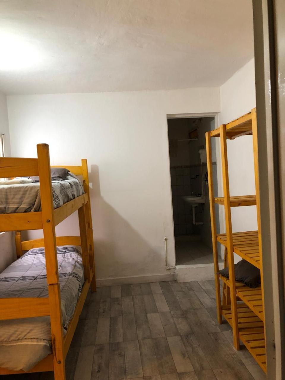 El Faro Hostel Puerto Madryn Eksteriør billede