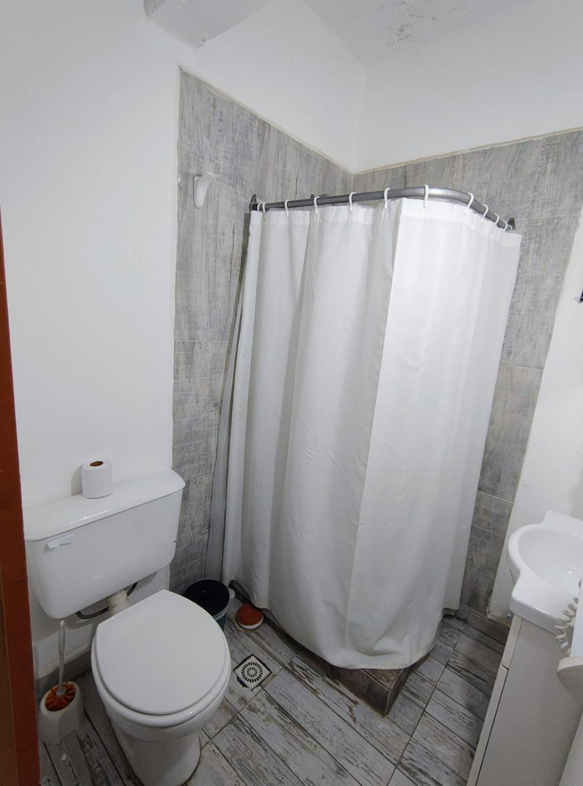 El Faro Hostel Puerto Madryn Eksteriør billede
